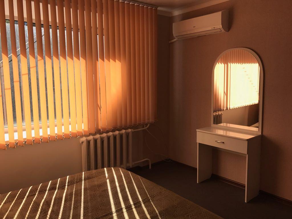 Oolit Hotel Lisakovsk Екстер'єр фото