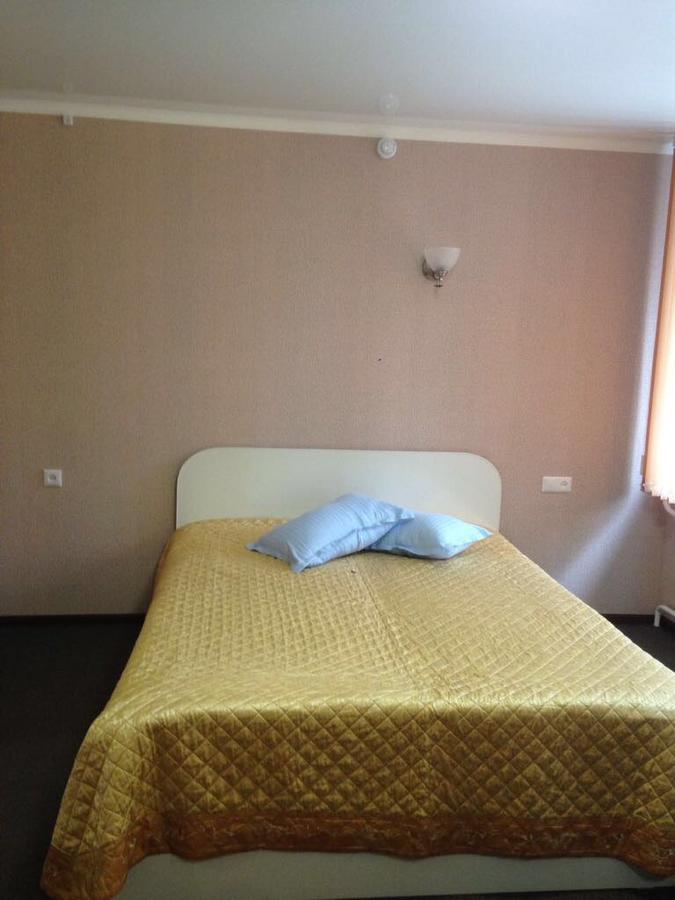 Oolit Hotel Lisakovsk Екстер'єр фото